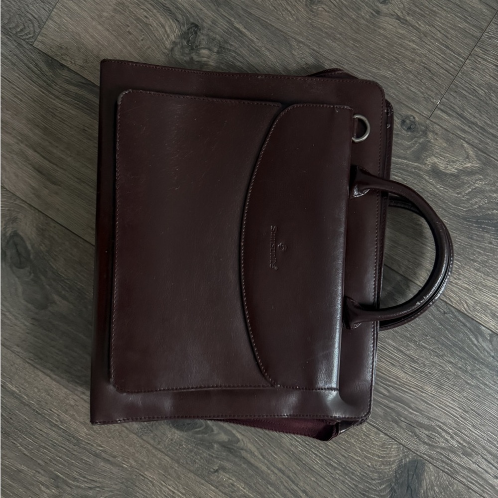 Elegant Brown Leather Men's Bag
